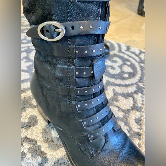 Gorgeous “Sandra” Miz Mooz knee high leather black boot size 40 - Picture 4 of 10